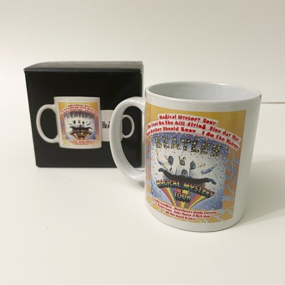 Beatles Magic Mystery Tour Mug with Original Box - Picture 1 of 16